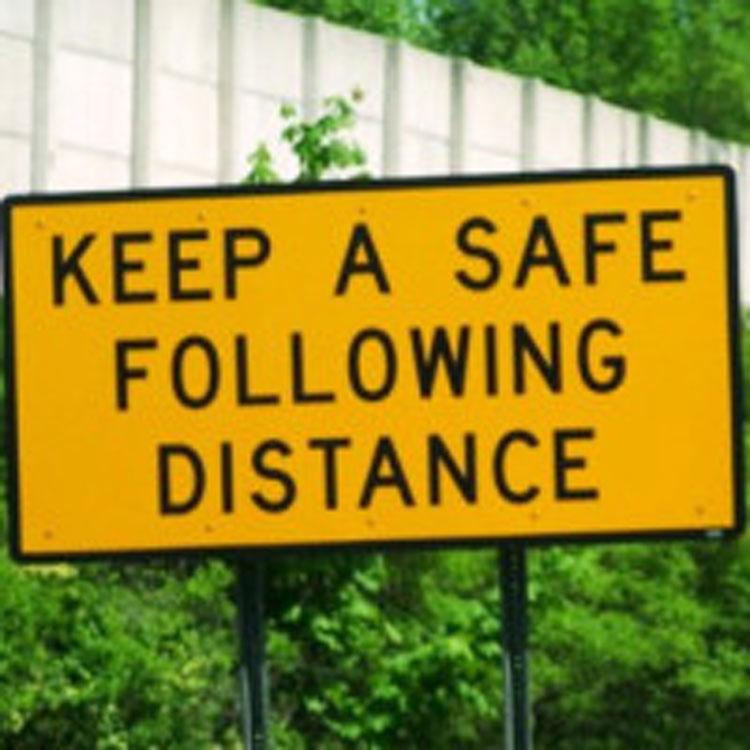 Safety-Festive-season-4---Safe-Following-Distance