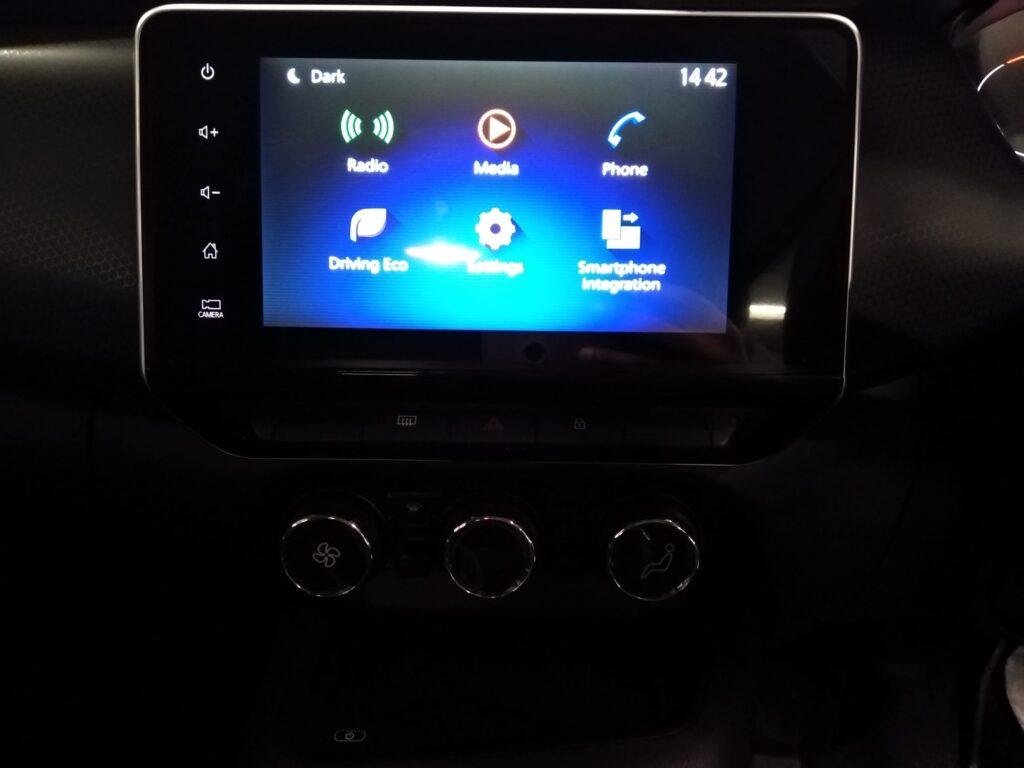New Nissan Magnite Touchscreen interior