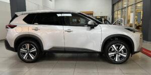 cmh-nissasn-durban-all-new-nissan-x-trail-suv-side-view