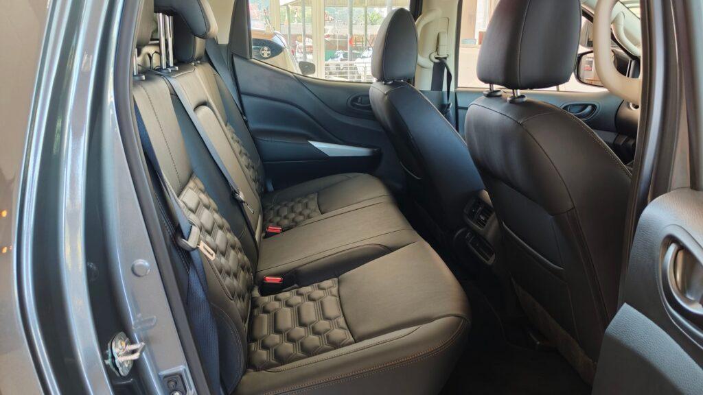 CMH NISSAN PMB- STEALTH 4X4 BACK SEATS IMAGE1